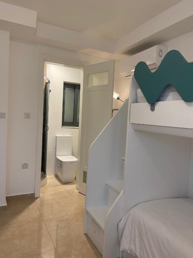 Cozy 2 Bedroom Apartment Near Seafront Gzira Exterior foto